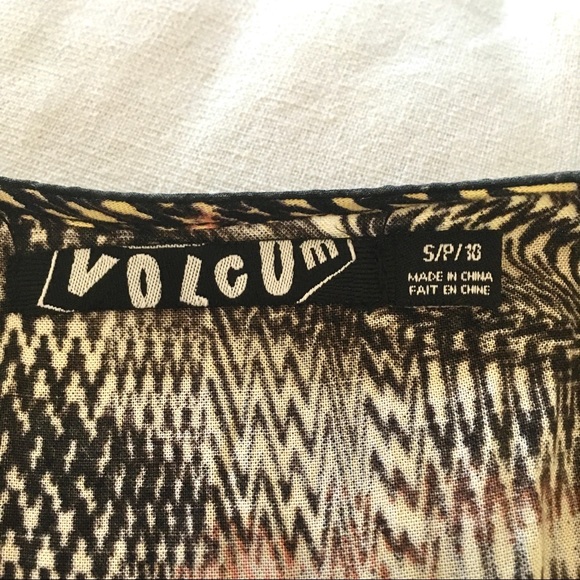 Volcom • Layered Pattern Mini Dress - Picture 6 of 7